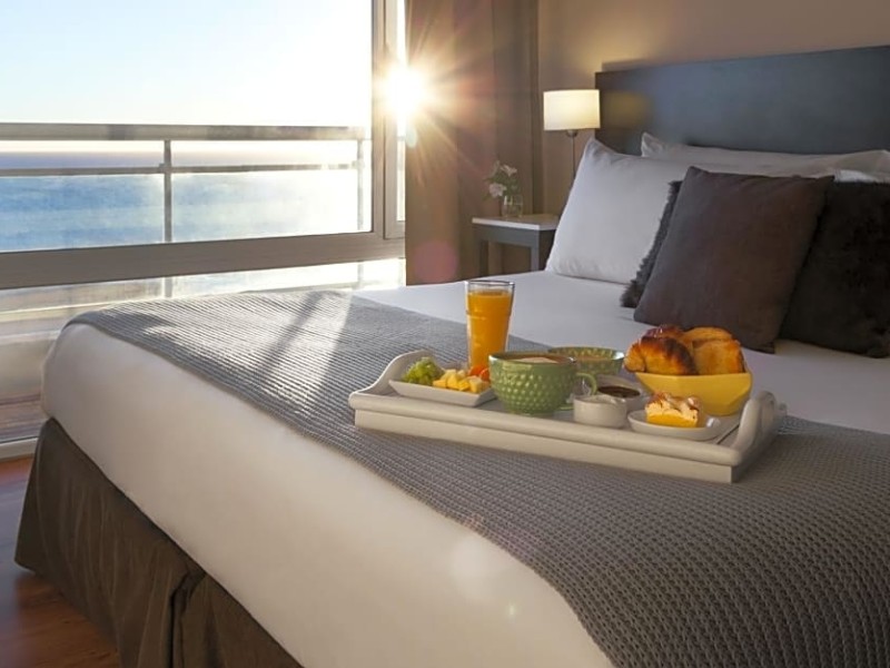 Dazzler - Classic Ocean View