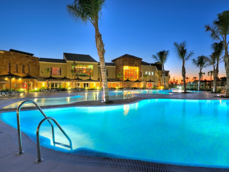 Elba Costa Ballena night view