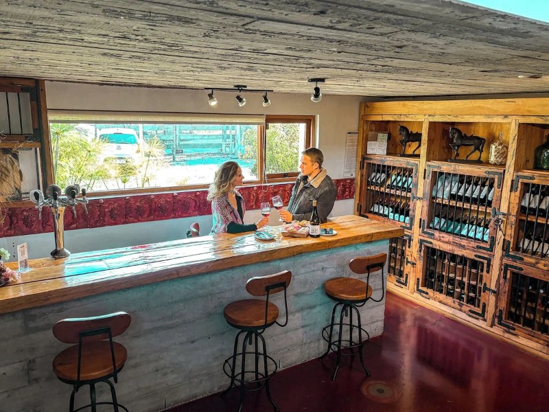 Bar