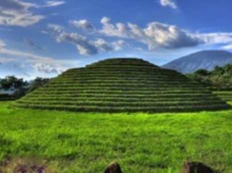 Guachimontones