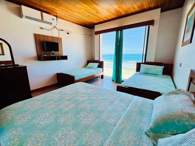 Triple room with sea view