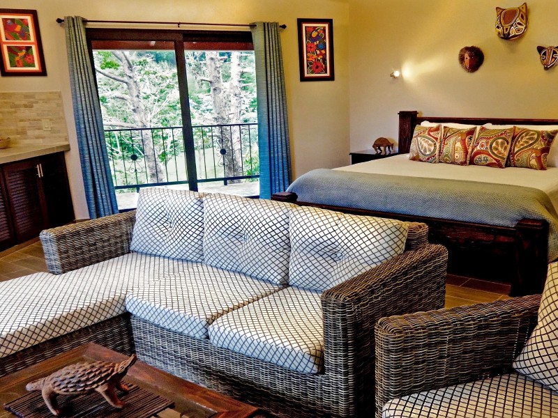 Boquete Garden Inn - King Deluxe