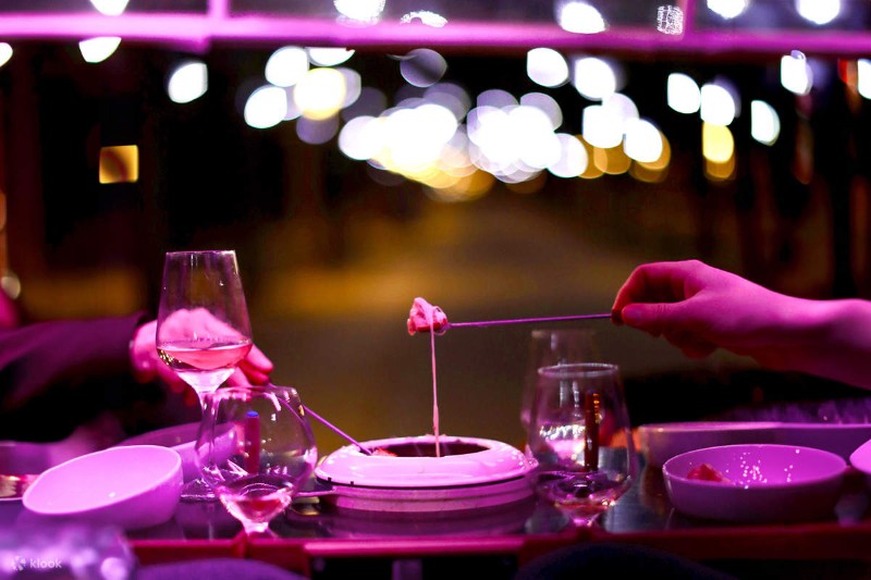 Tuk Tuk Tour with Fondue