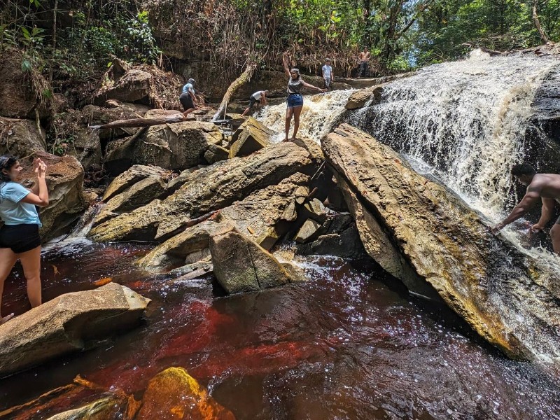 beautiful Orinduik Falls