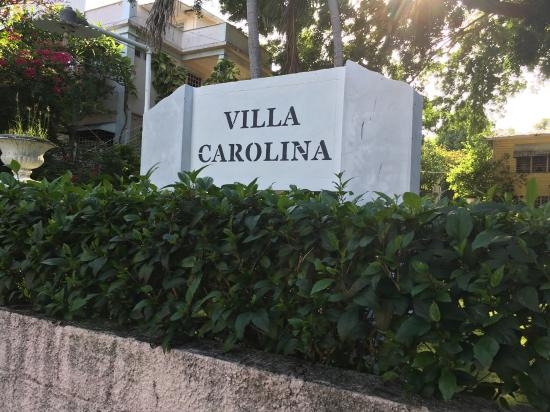 Villa Carolina - Hoteleingang