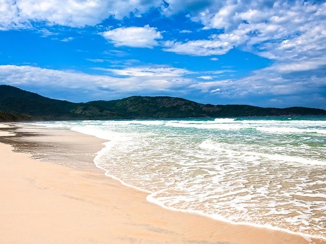 Lopez Mendes Boat & Trekking Experience