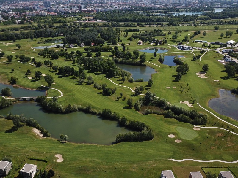 Riverside Golf Course