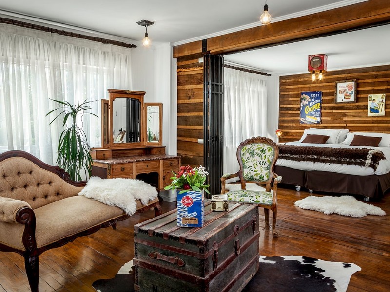 Zimmer La Yegua Loca