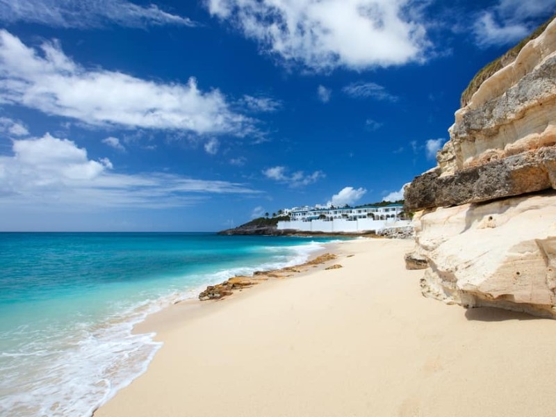 Sint Maarten beach