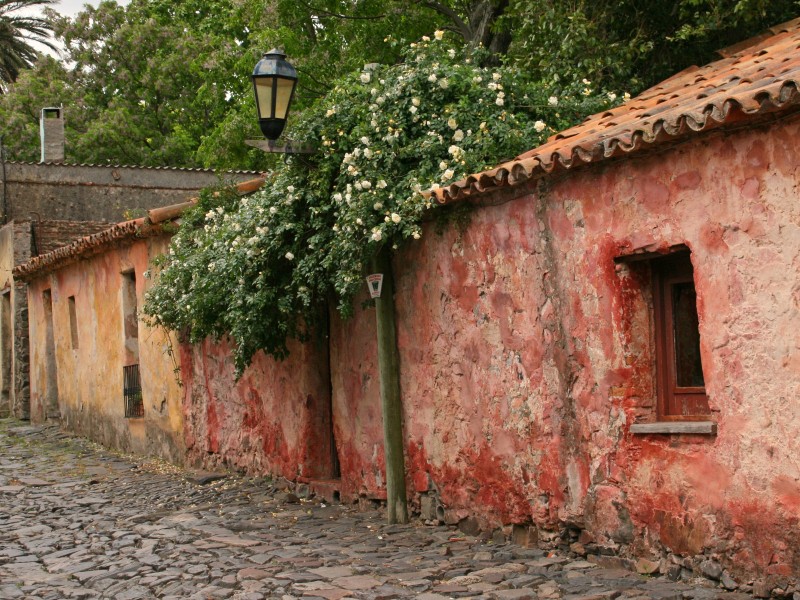 Colonia del Sacramento
