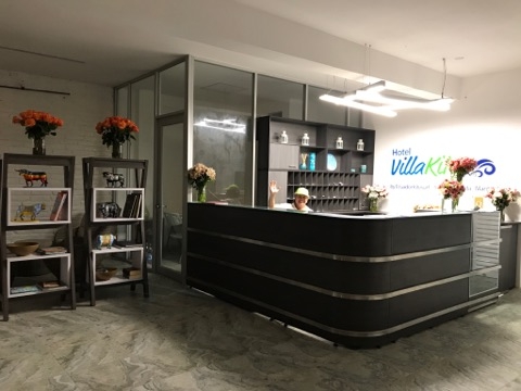 Freundlicher Empfangsbereich