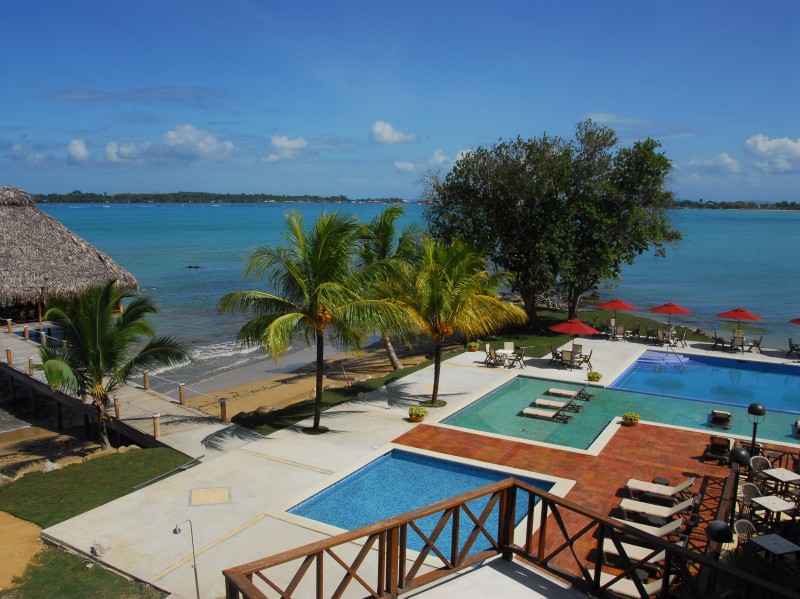 Playa Tortuga - Pool