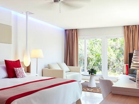 Pullman - Golden Villa