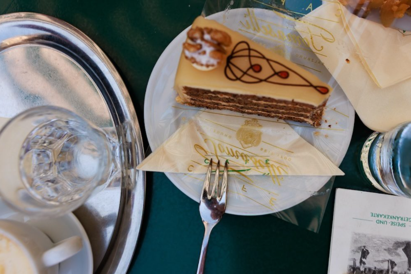 Salzburg Full-Day Tour Fork & Walk