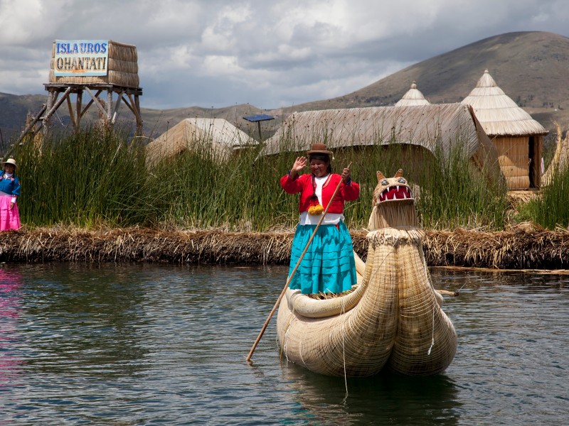 Peru - Uro Indianer auf Titicacasee