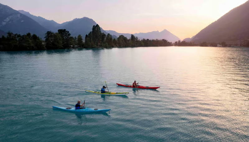 Half-Day Kayak Tours on Lake Brienz