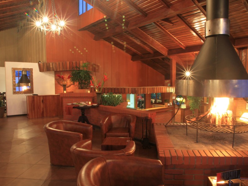 Monteverde Lodge & Gardens Lobby