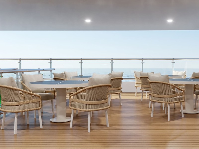 Überdachter Außenessbereich