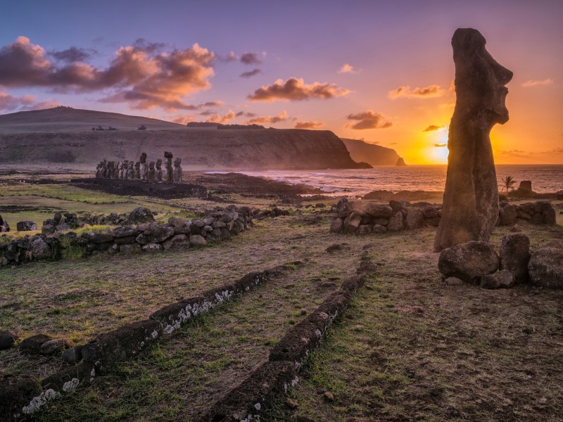 Osterinsel - Moai Sonnenuntergang