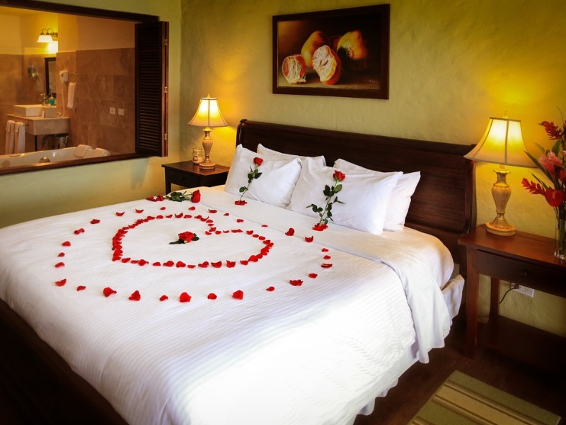 Los Mandarinos-- Honeymoon Suite