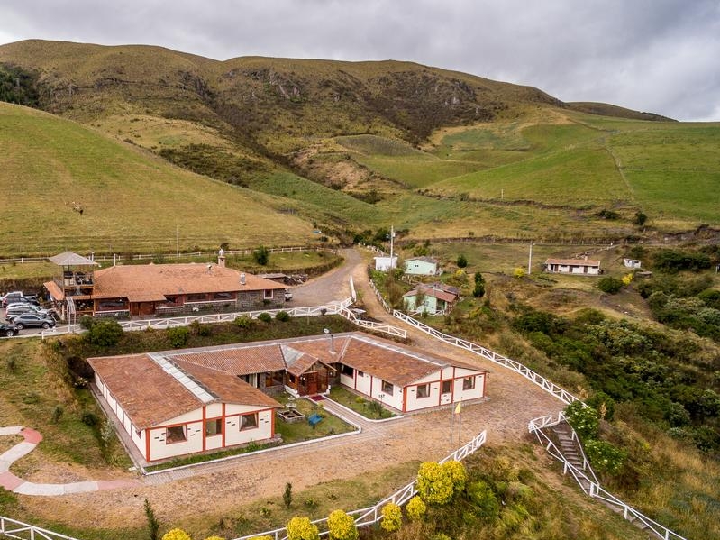 Wunderschön gelegene Hostería Guáytara