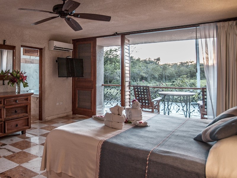 Mayaland - Superior King