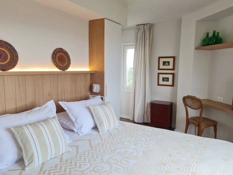 L'Auberge - Classic Sea View