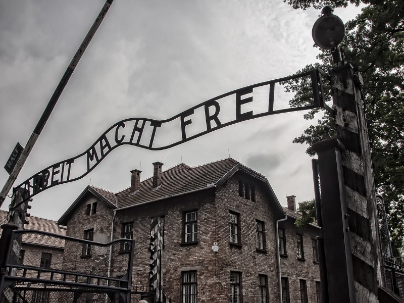 Auschwitz-0