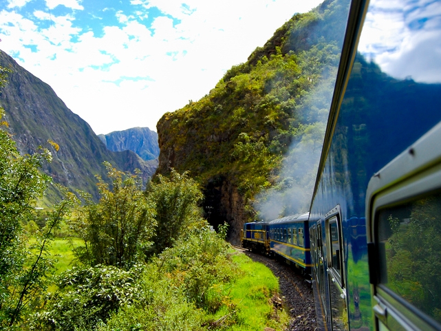 Zug - Urubamba-Tal - Peru