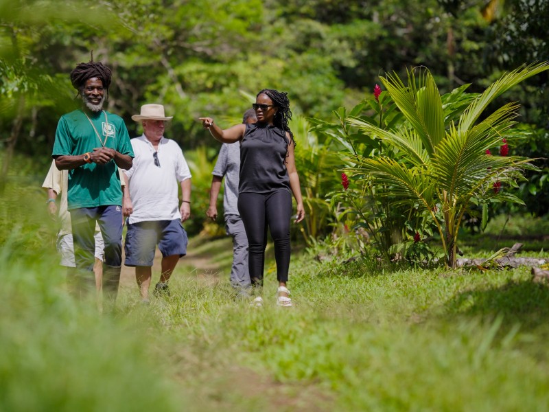 Liamuga Guided Natural Farm Tour - Walk