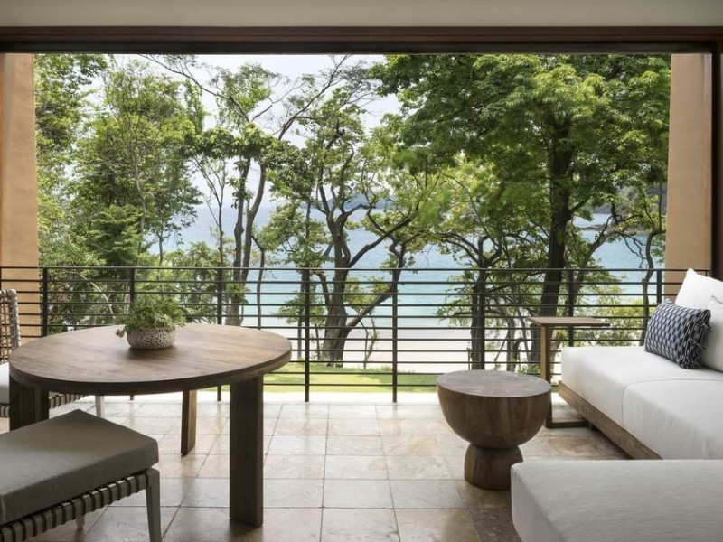 Four Season Costa Rica - Brisa Zimmer