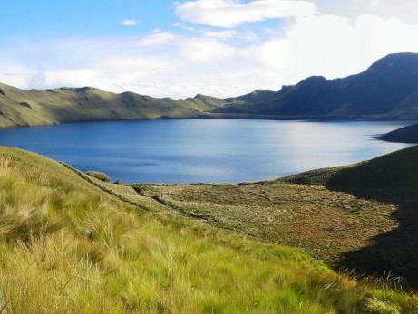 Mojanda Lake