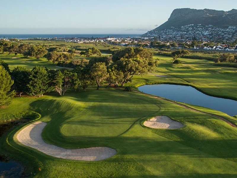 Clovelly Golf
