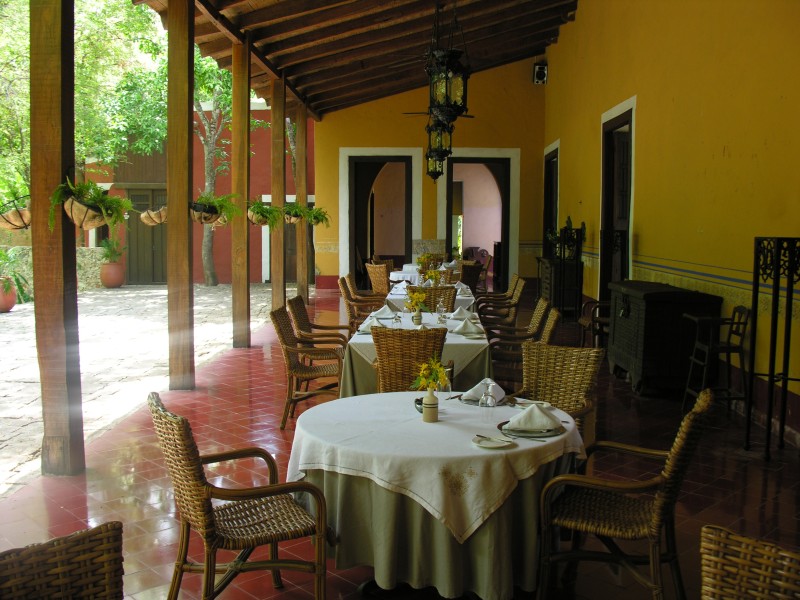 Hacienda Santa Rosa - Restaurant
