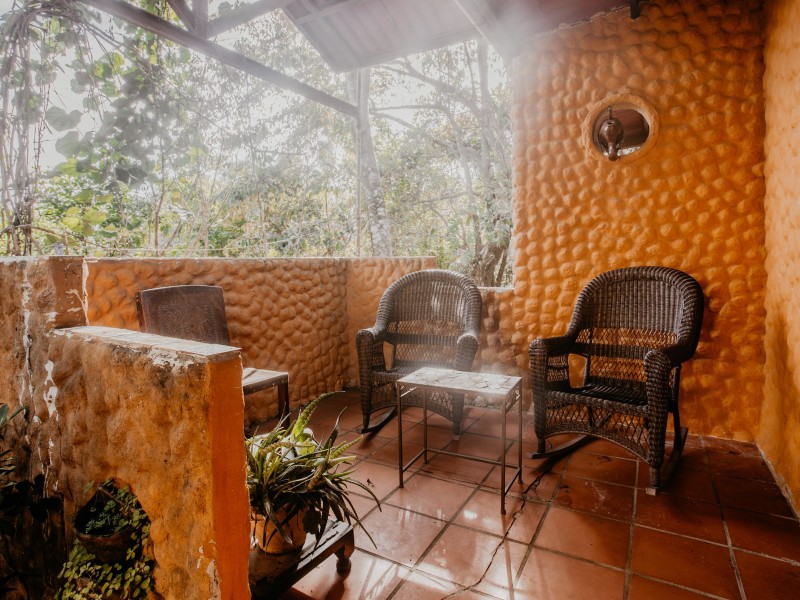 Golden Frog Inn - Family