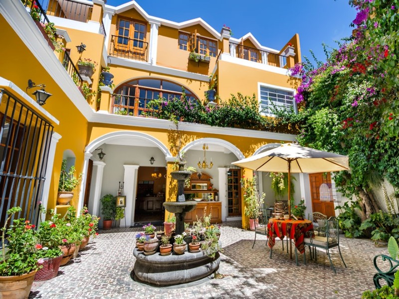 Außenbereich des Hotels