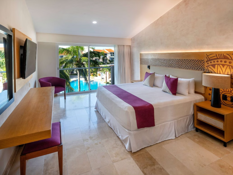 Viva Azteca_Zimmer Pool View