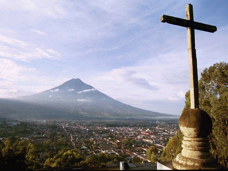 Antigua - Sicht auf Vulkan Fuego