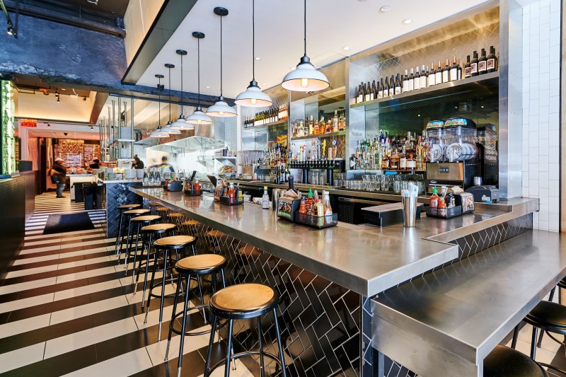 Kixby Hotel Blacktap