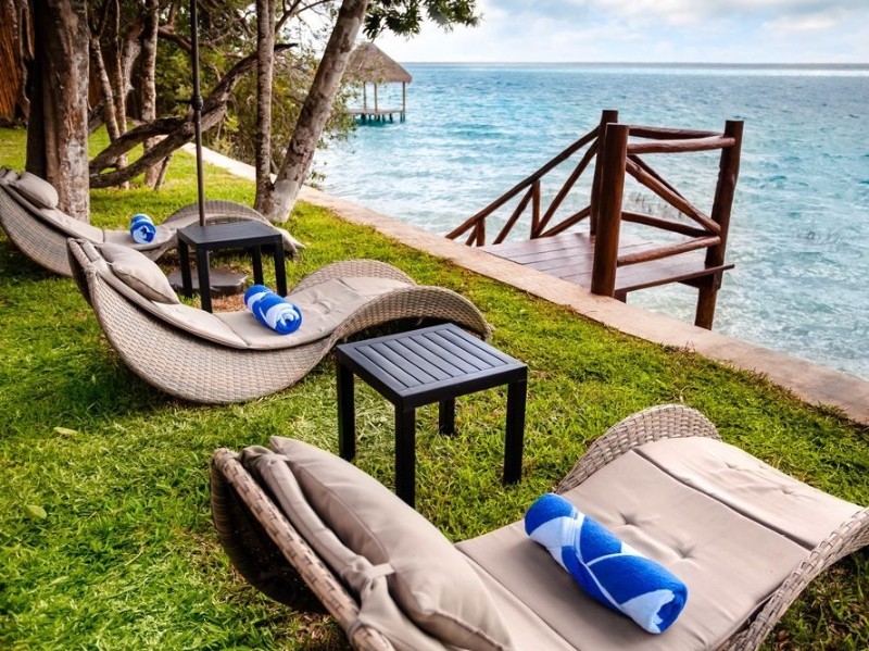 Mia Bacalar - Liegen