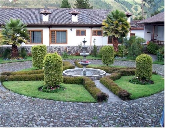 Wunderschöne Gartenanlage