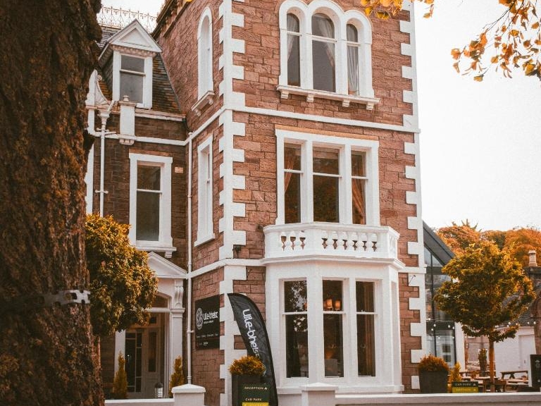 Glen Mhor Hotel
