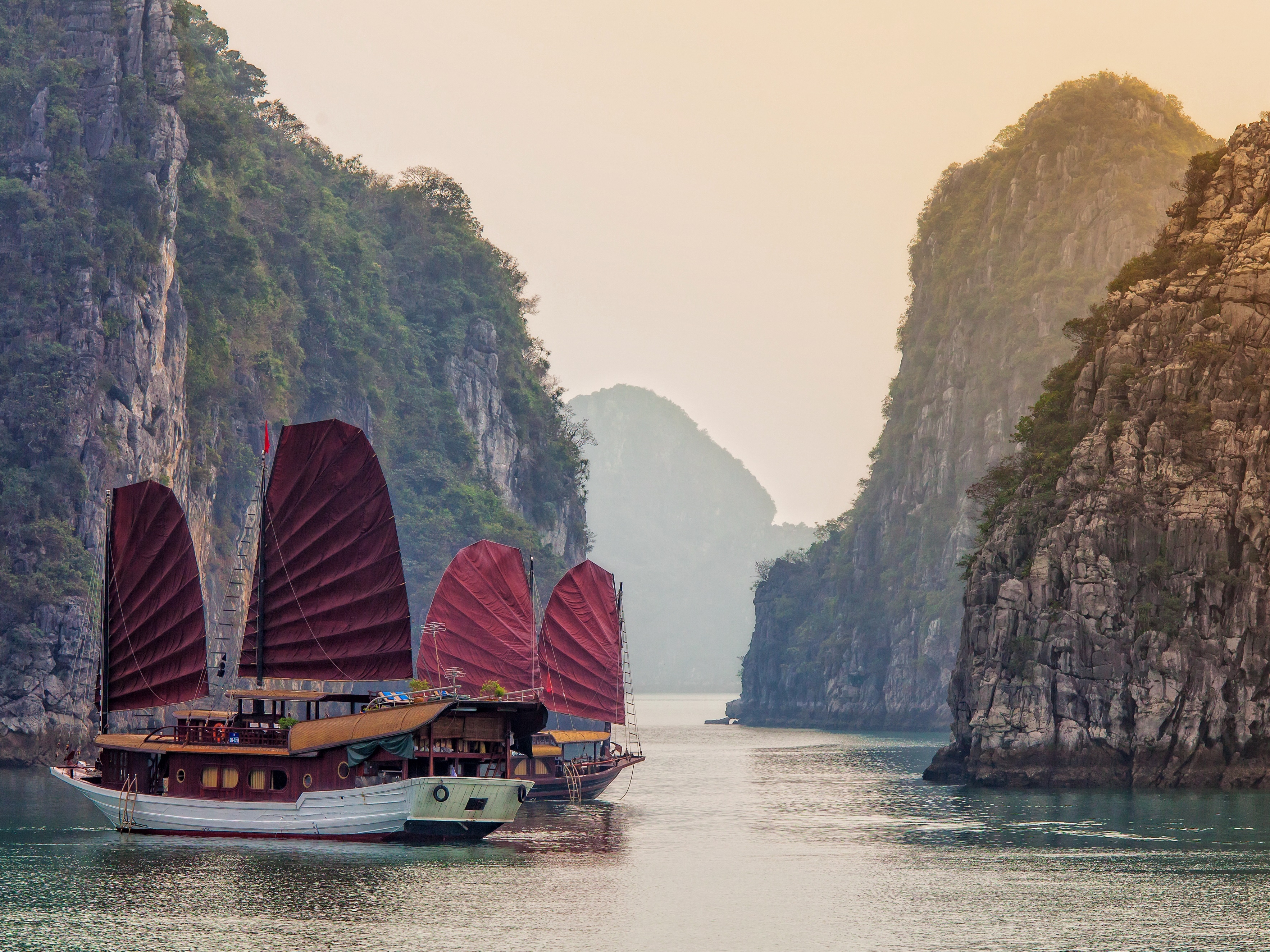 Halong Bay Dschunke