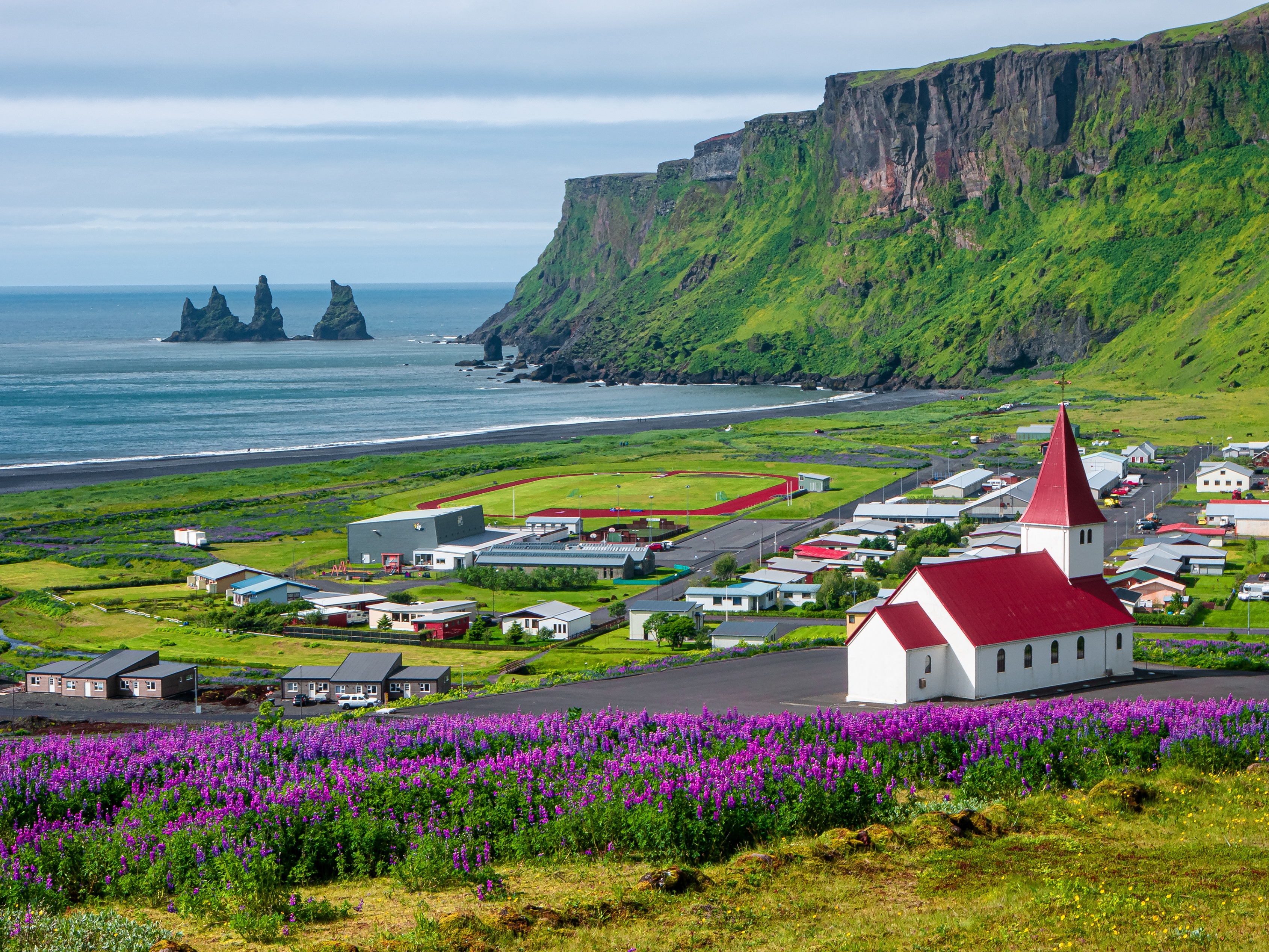 Vik i Myrdal + Reyniskirkja Kirche