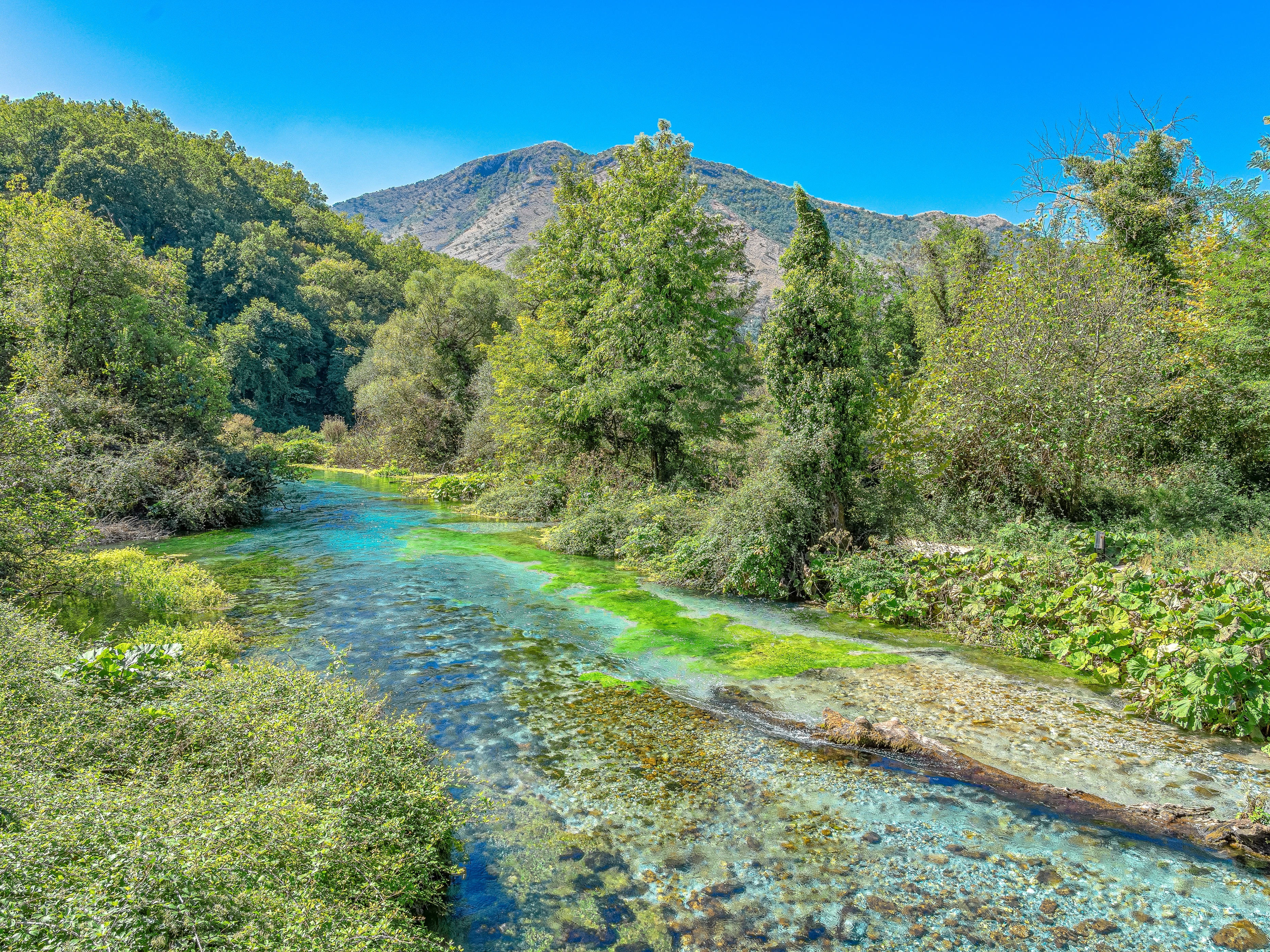 Theth National Park Syri i Kalter