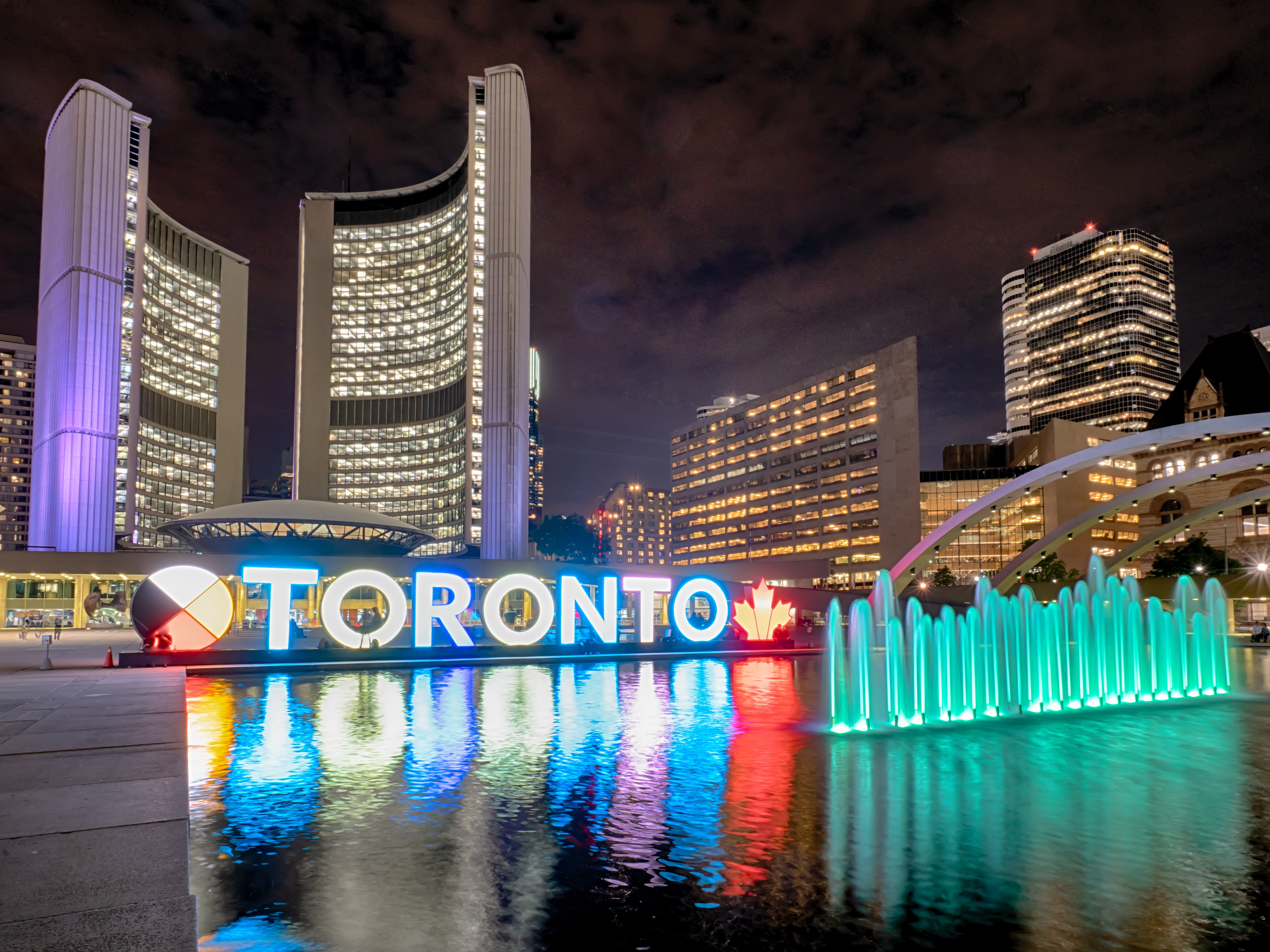 Toronto Nathan Phillips Square