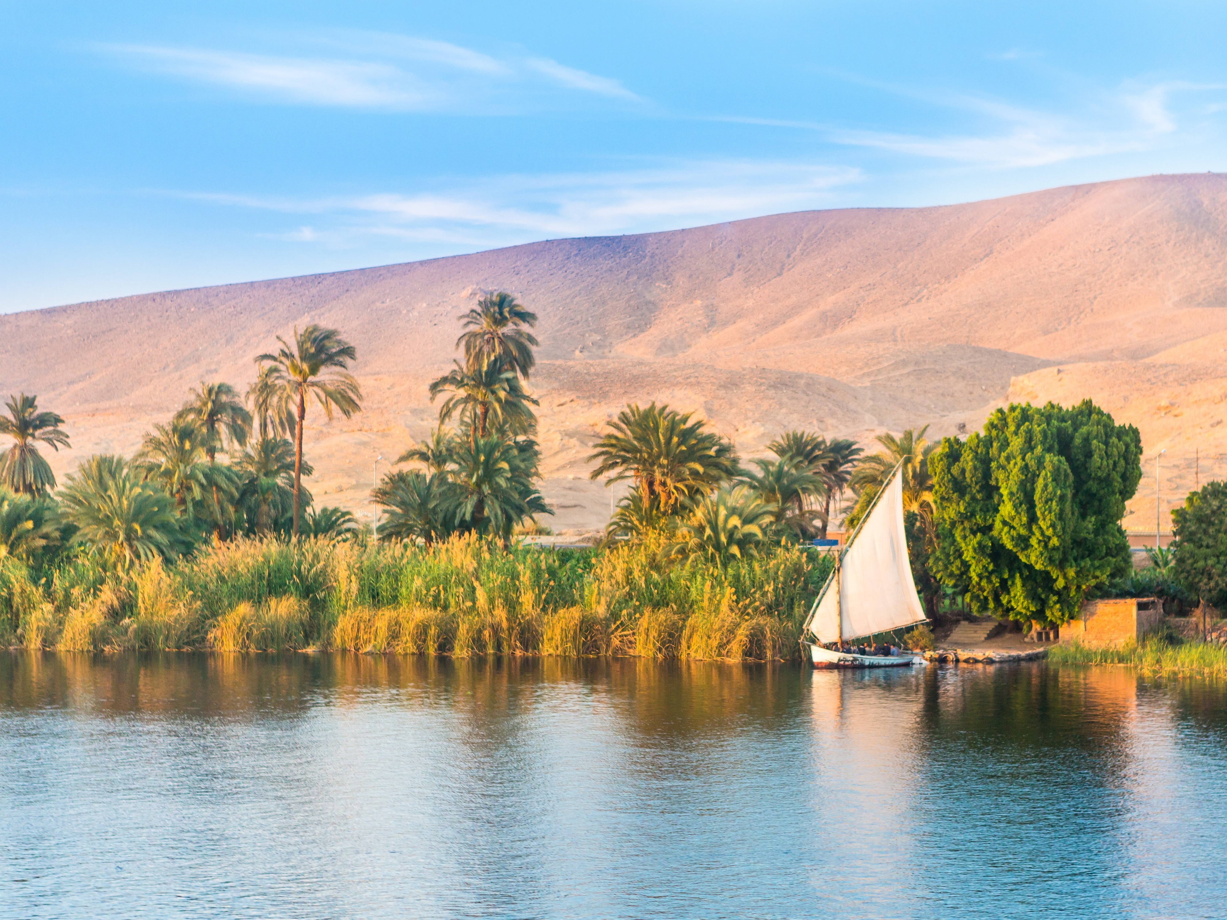 Luxor Nil + Segelboot