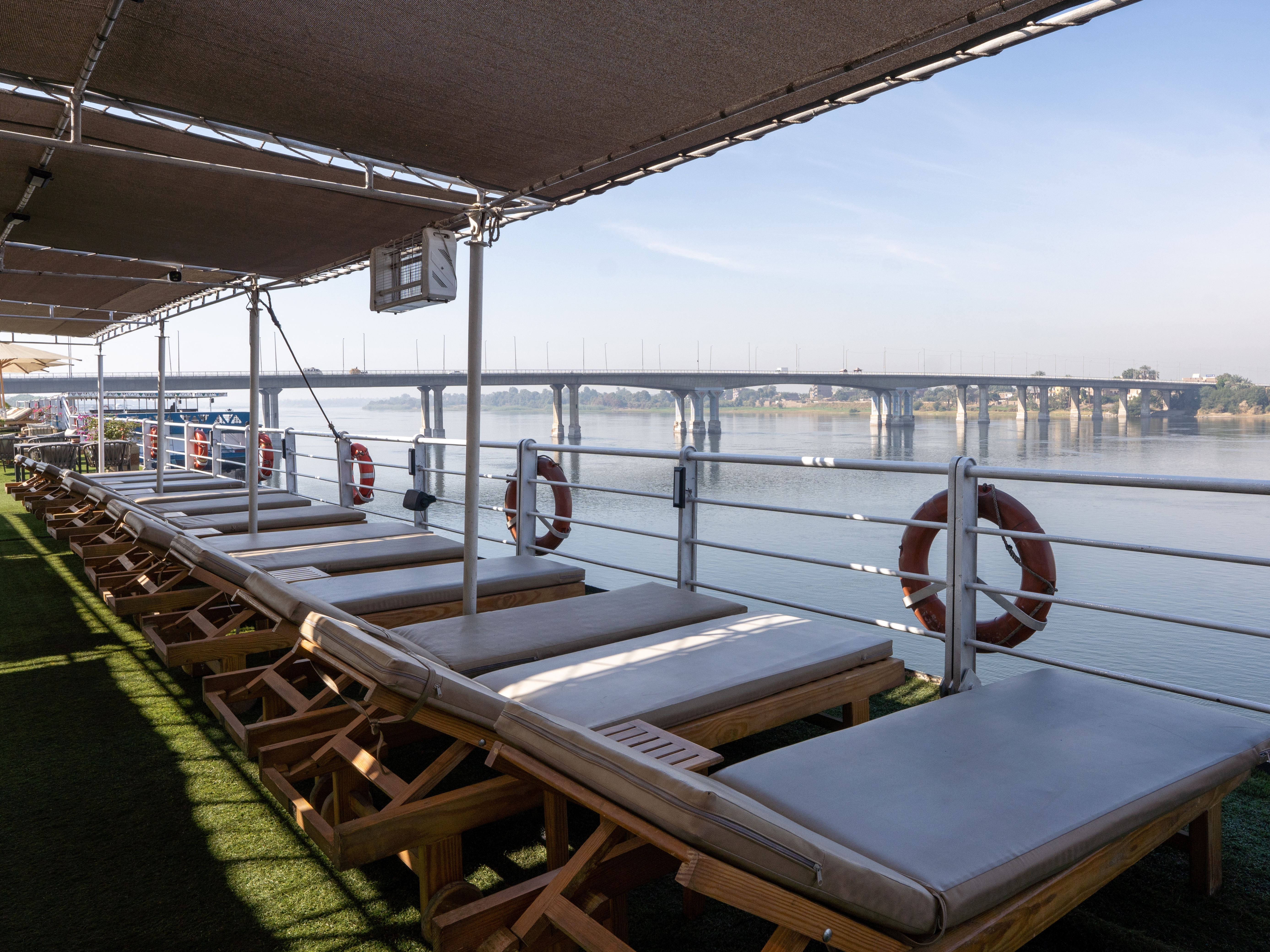 Magic 1 Sonnendeck
