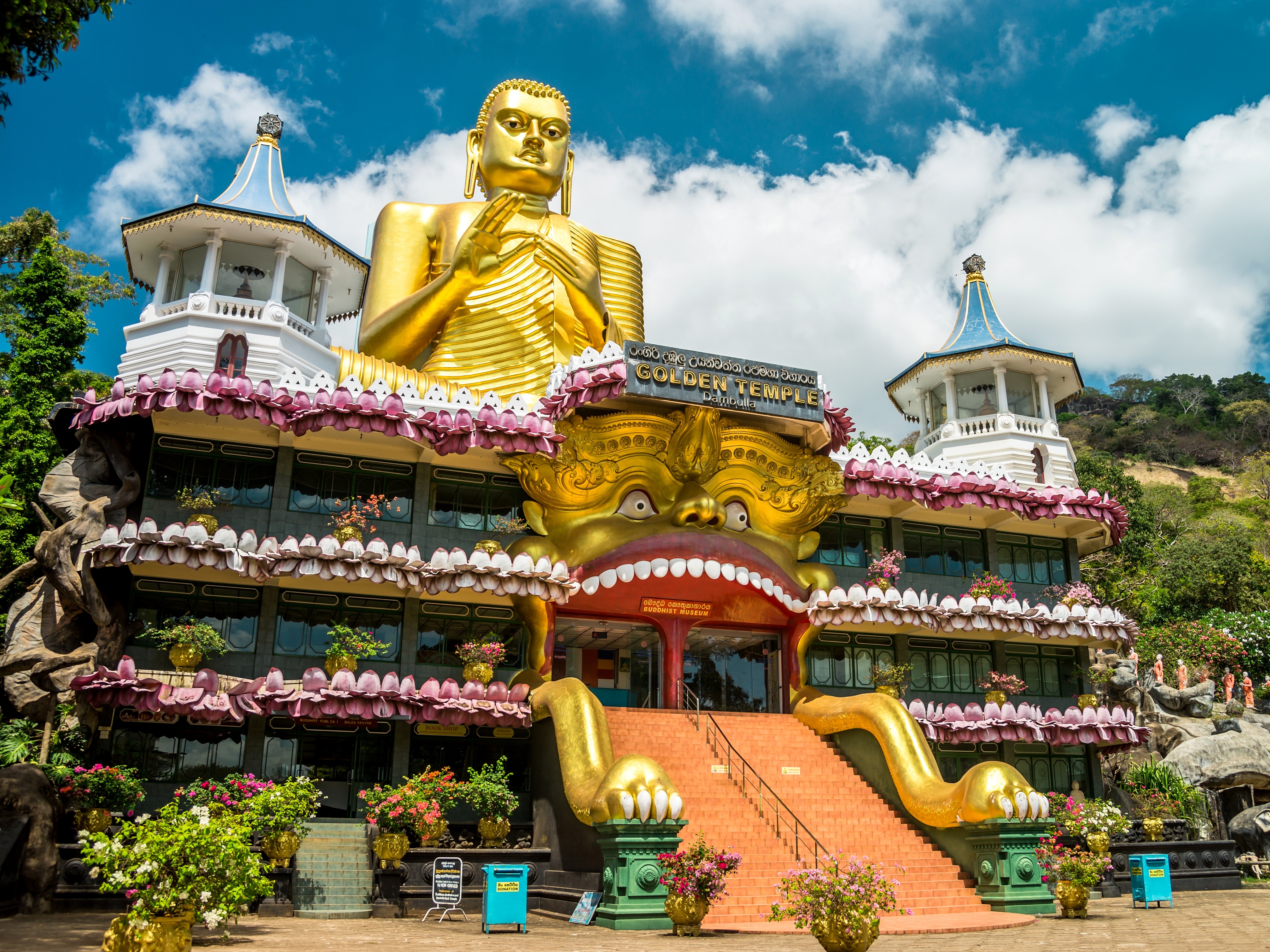 Dambulla Hoehlentempel