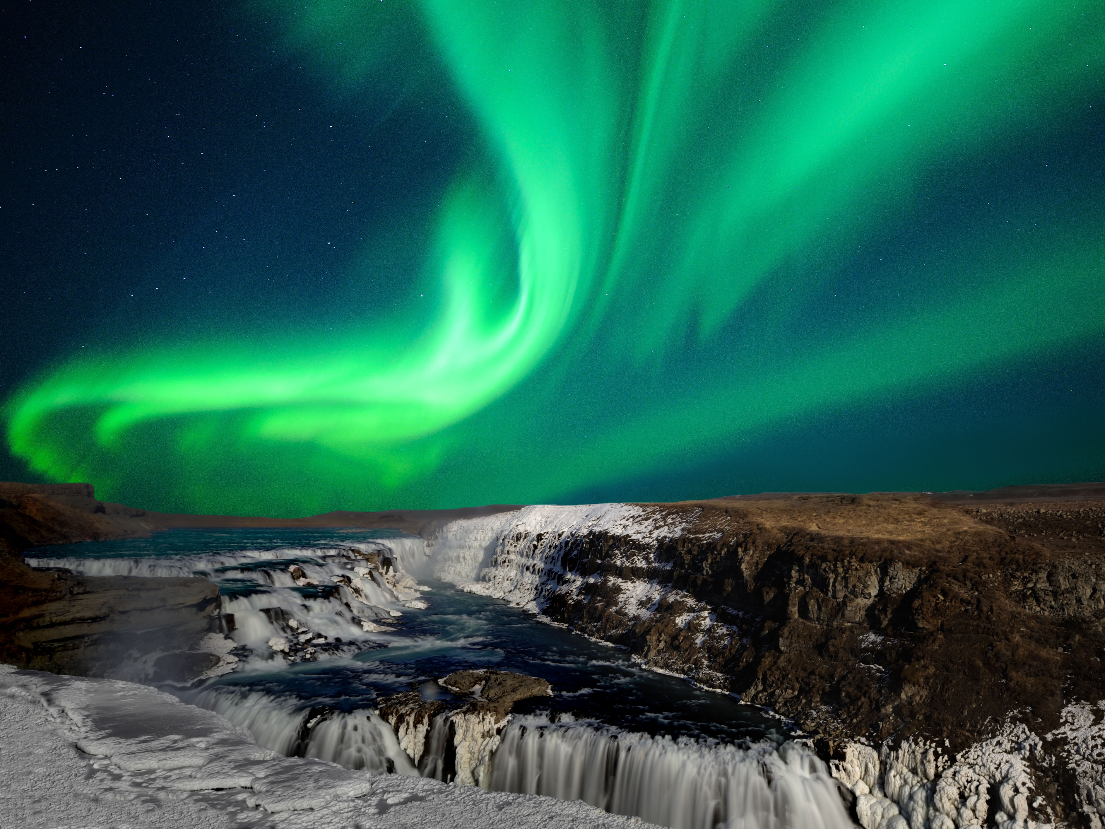 Gullfoss Wasserfall Polarlichter